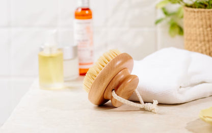 Brosse de drainage lymphatique en bois